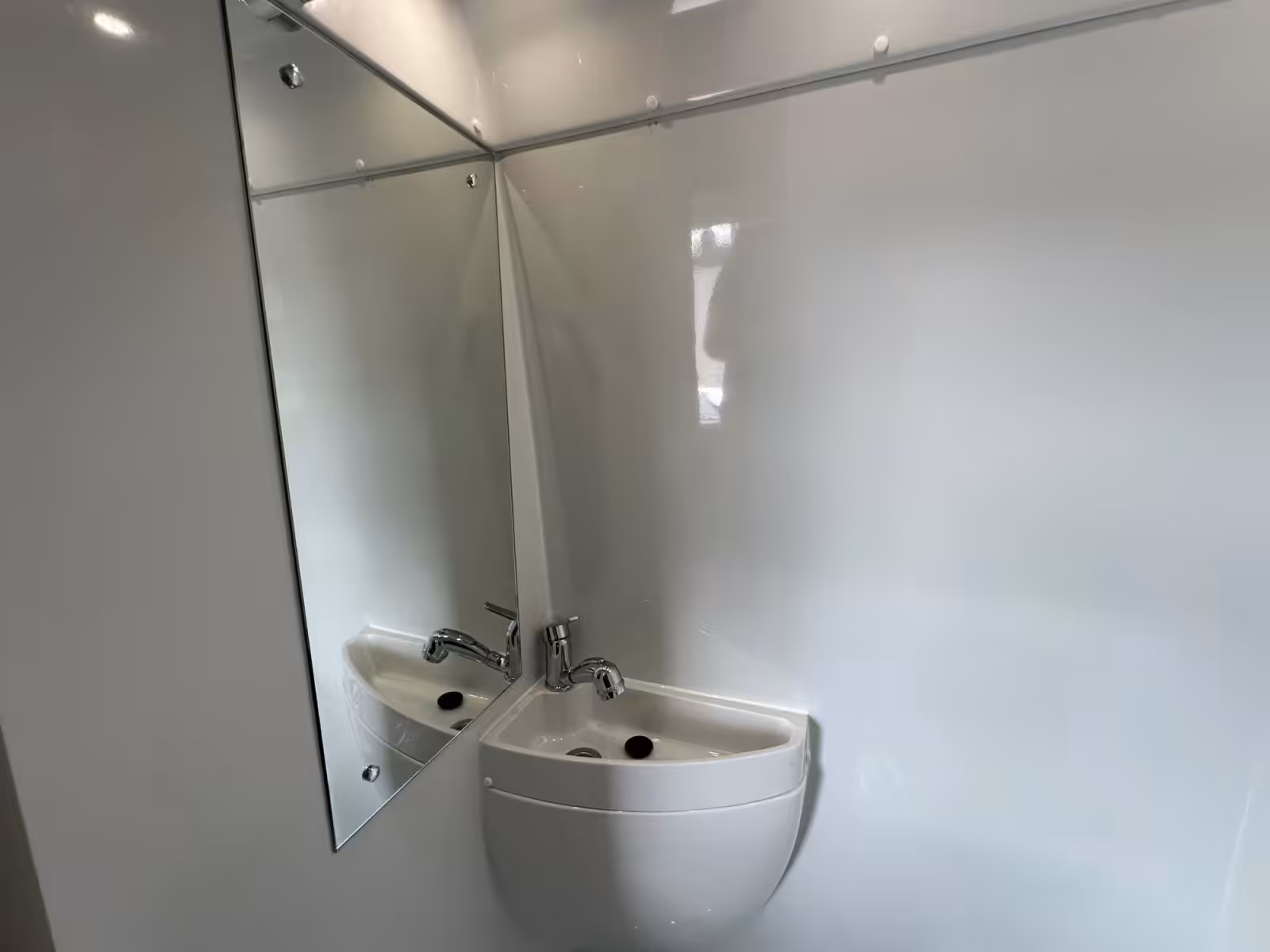 2026 Autotrail Expedition 68XL Flex For Sale AT5373 52