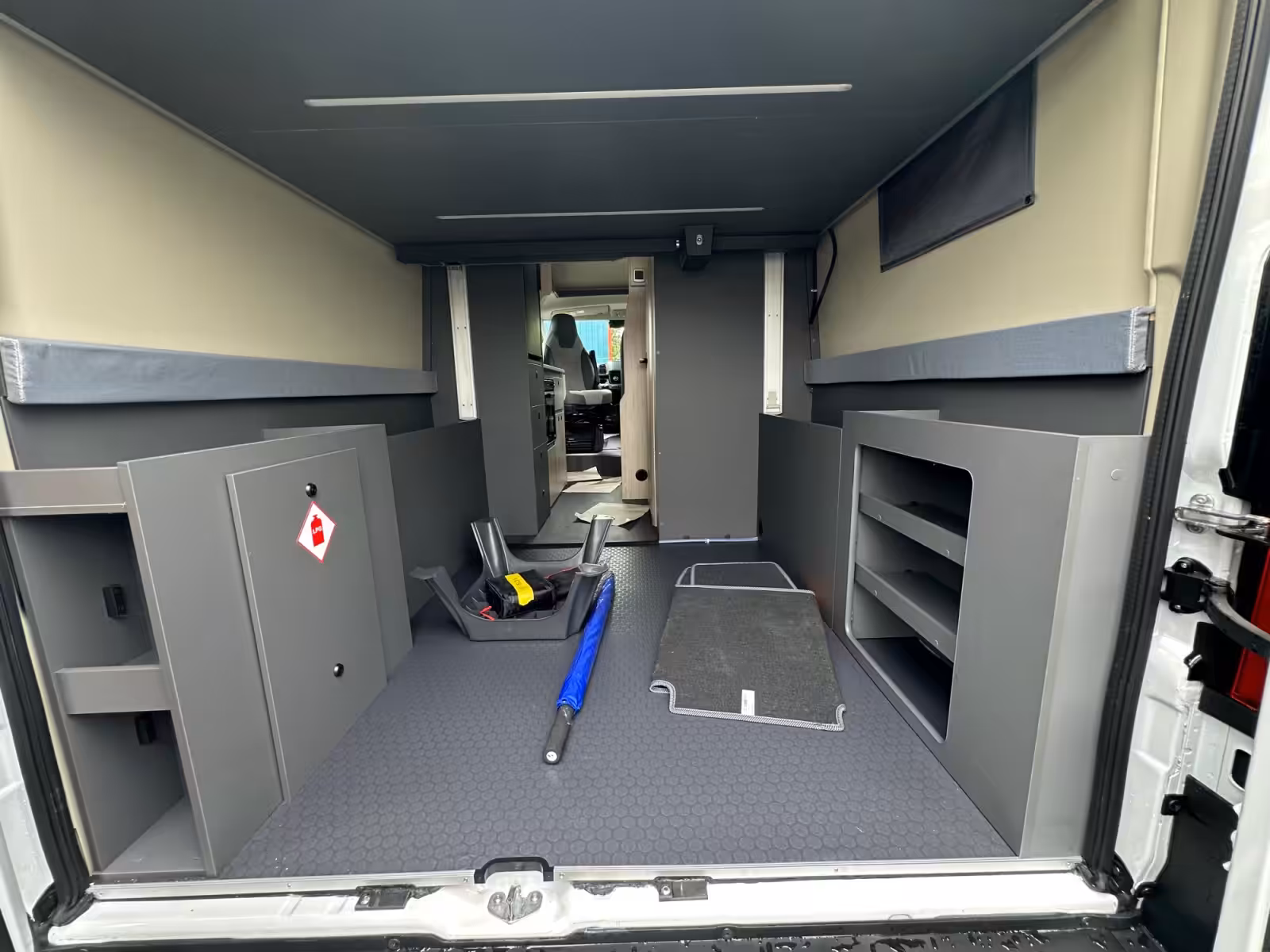 2026 Autotrail Expedition 68XL Flex For Sale AT5373 54