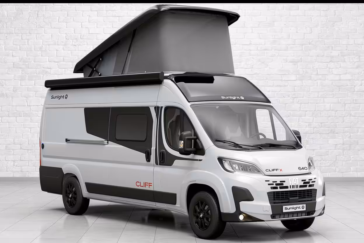 2027 Sunlight Cliff 640x Rt Exterior