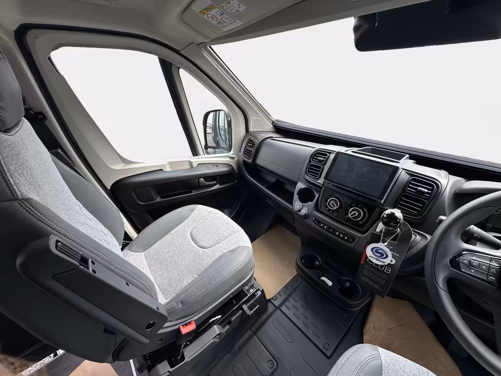 2027 Autotrail Expedition 54 For Sale AT5388 13