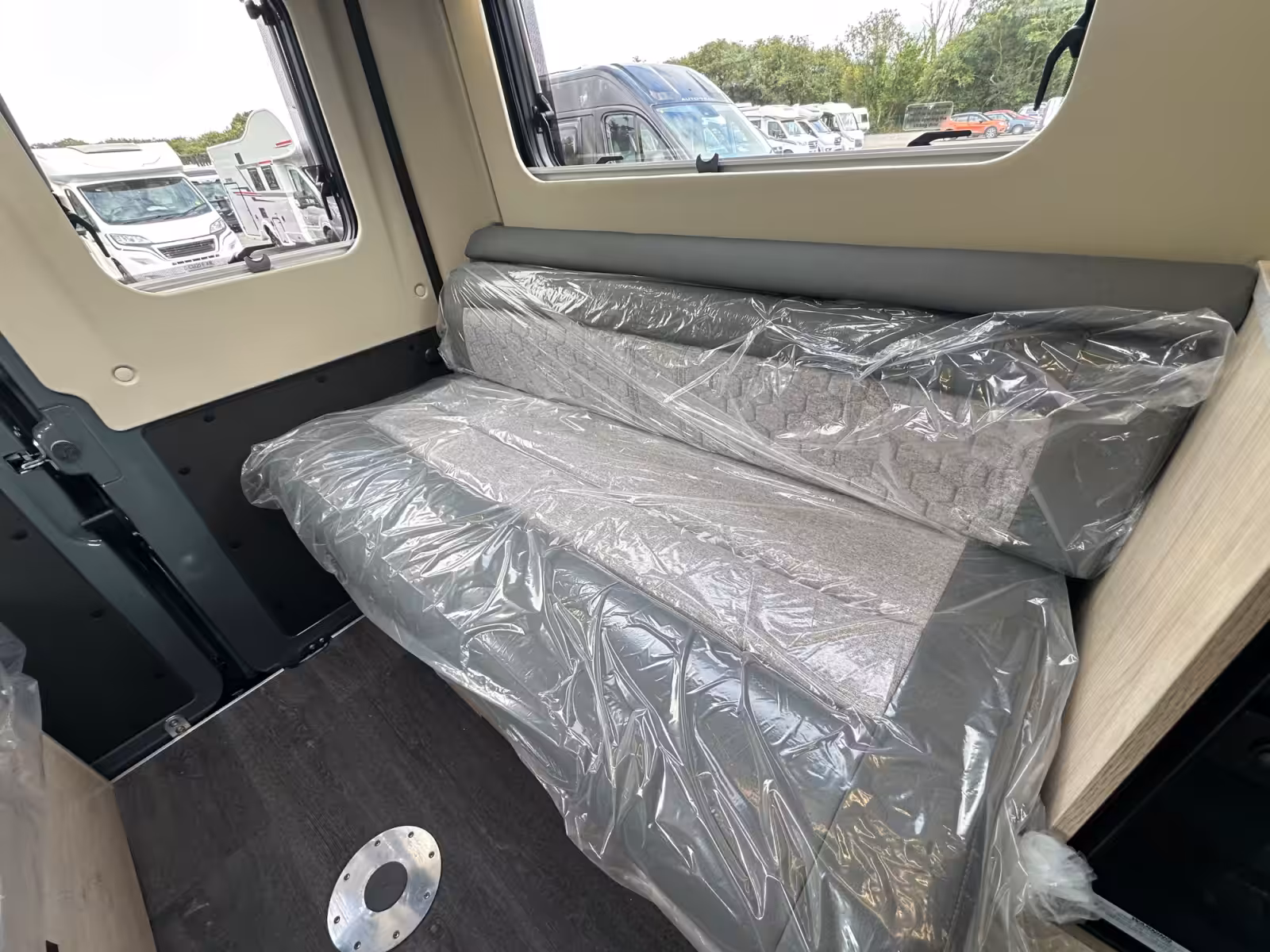 2027 Autotrail Expedition 54 For Sale AT5388 28