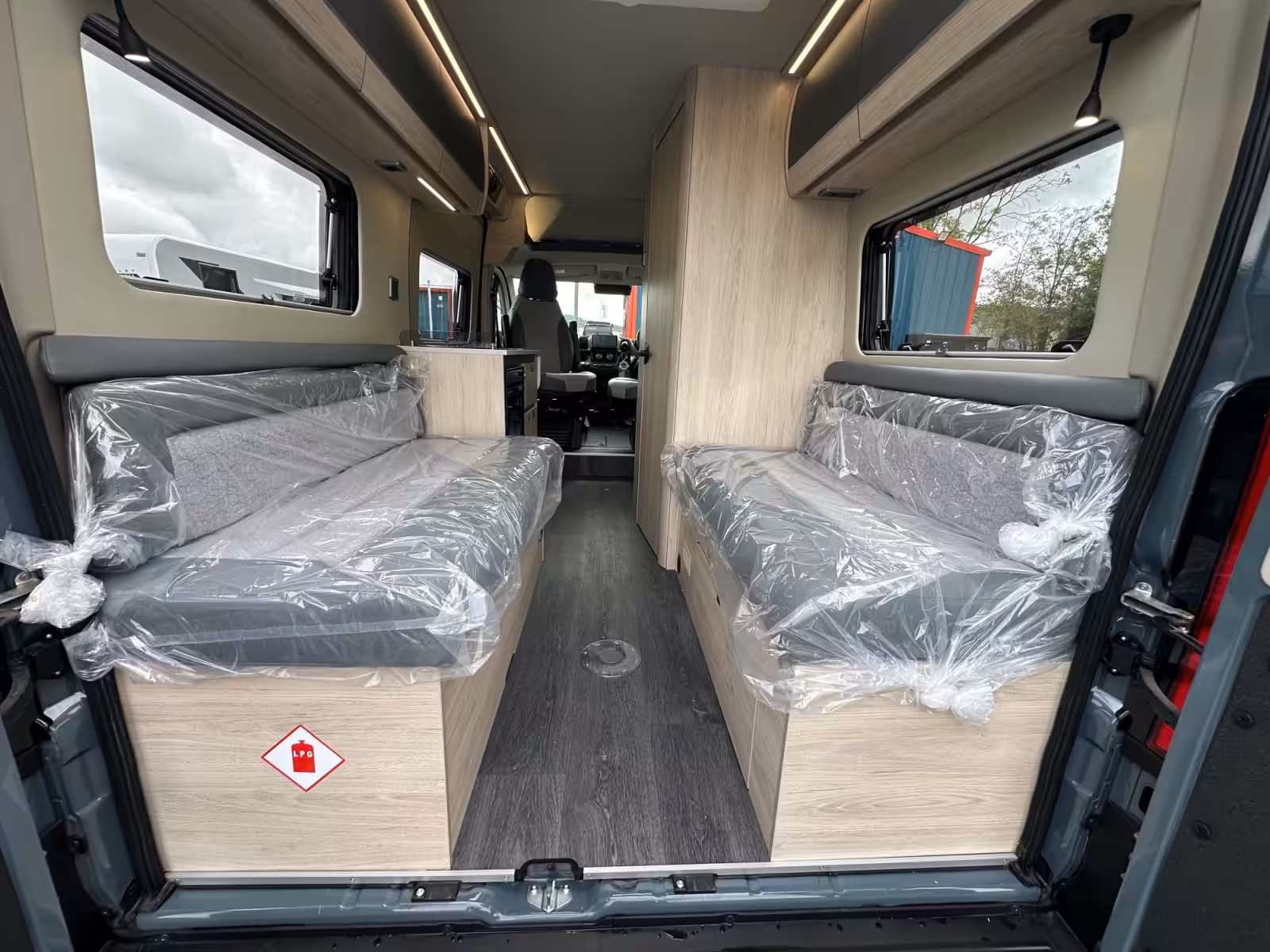 2027 Autotrail Expedition 54 For Sale AT5388 44