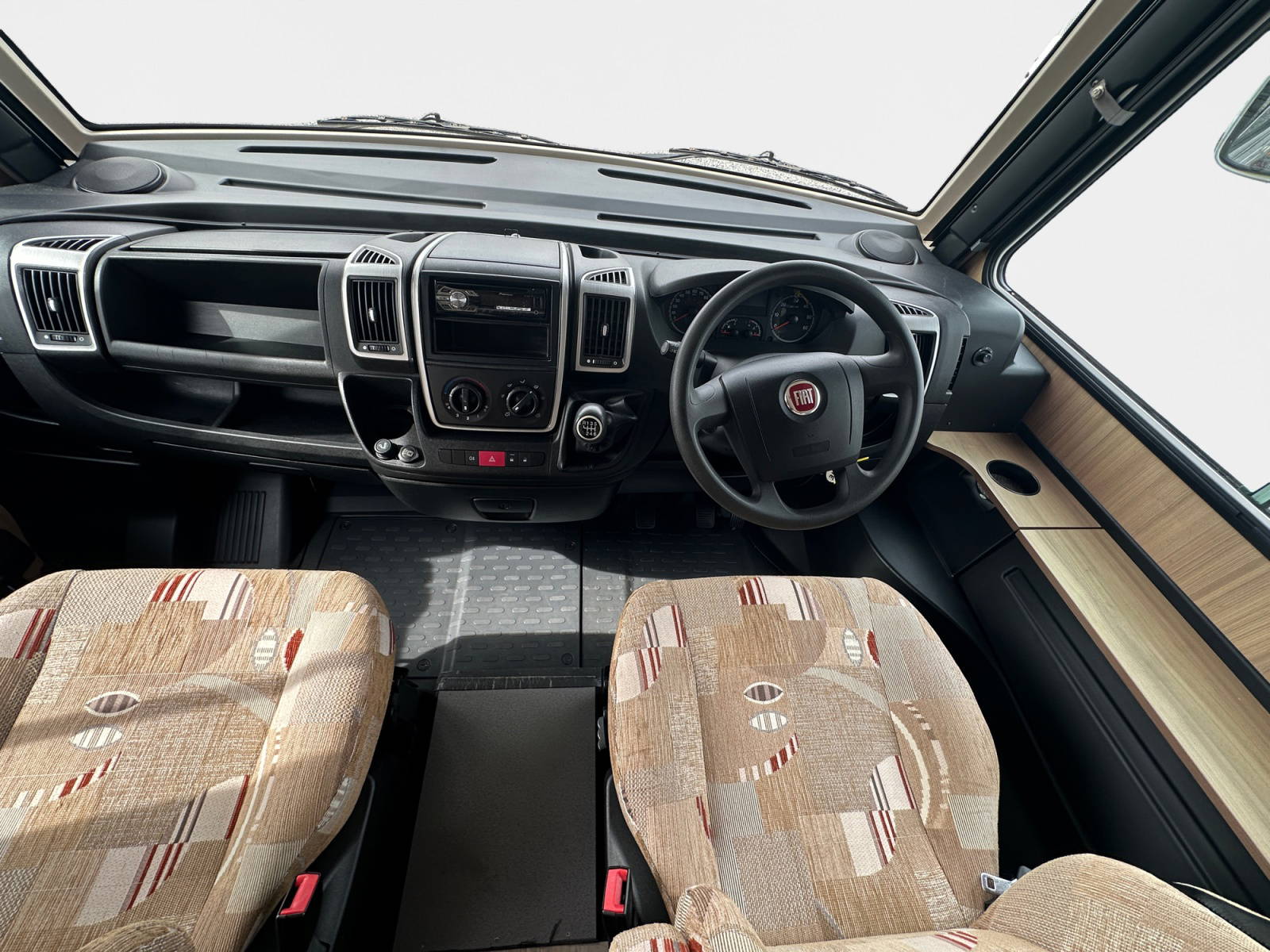 2013 Pilote 640 Reference UC6362 10