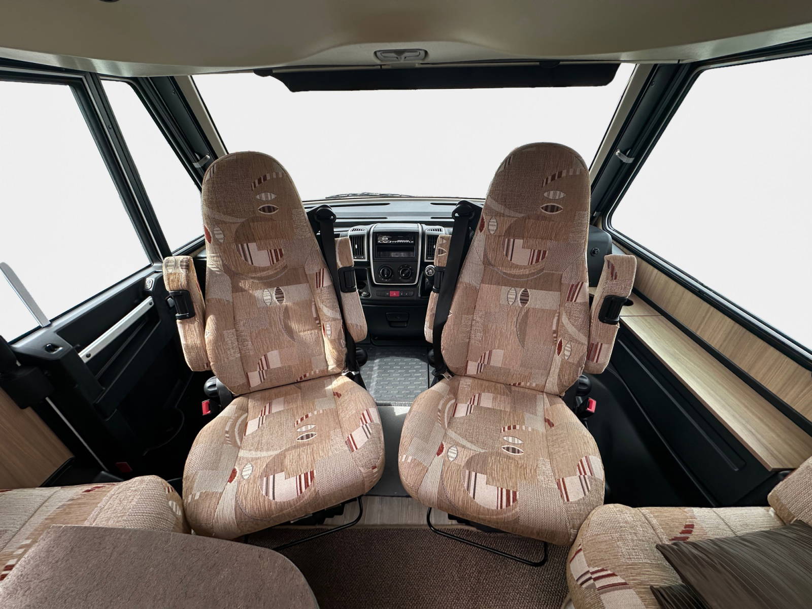 2013 Pilote 640 Reference UC6362 12