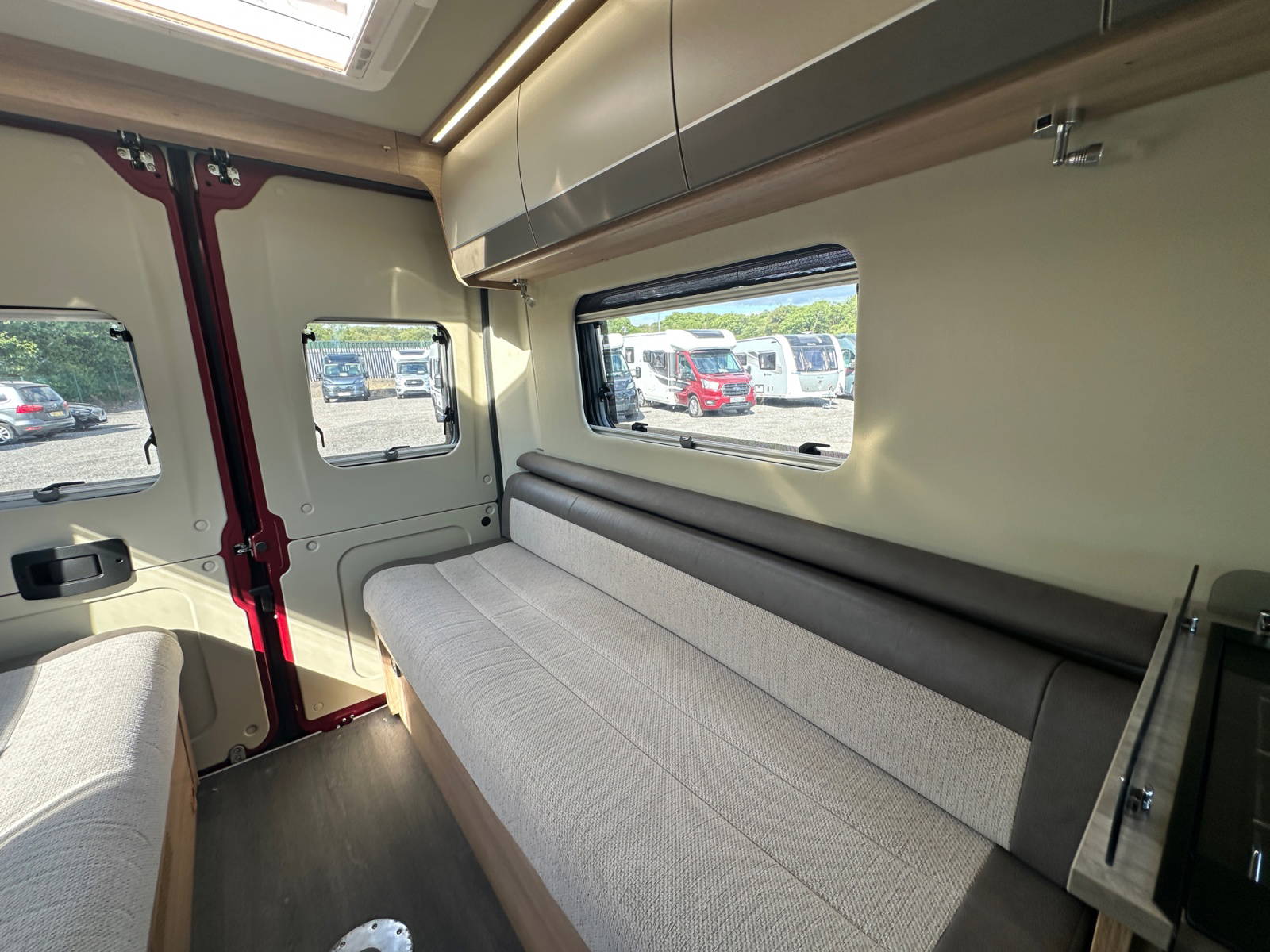 2020 Autotrail V Line 635 SE For Sale UC6383 20