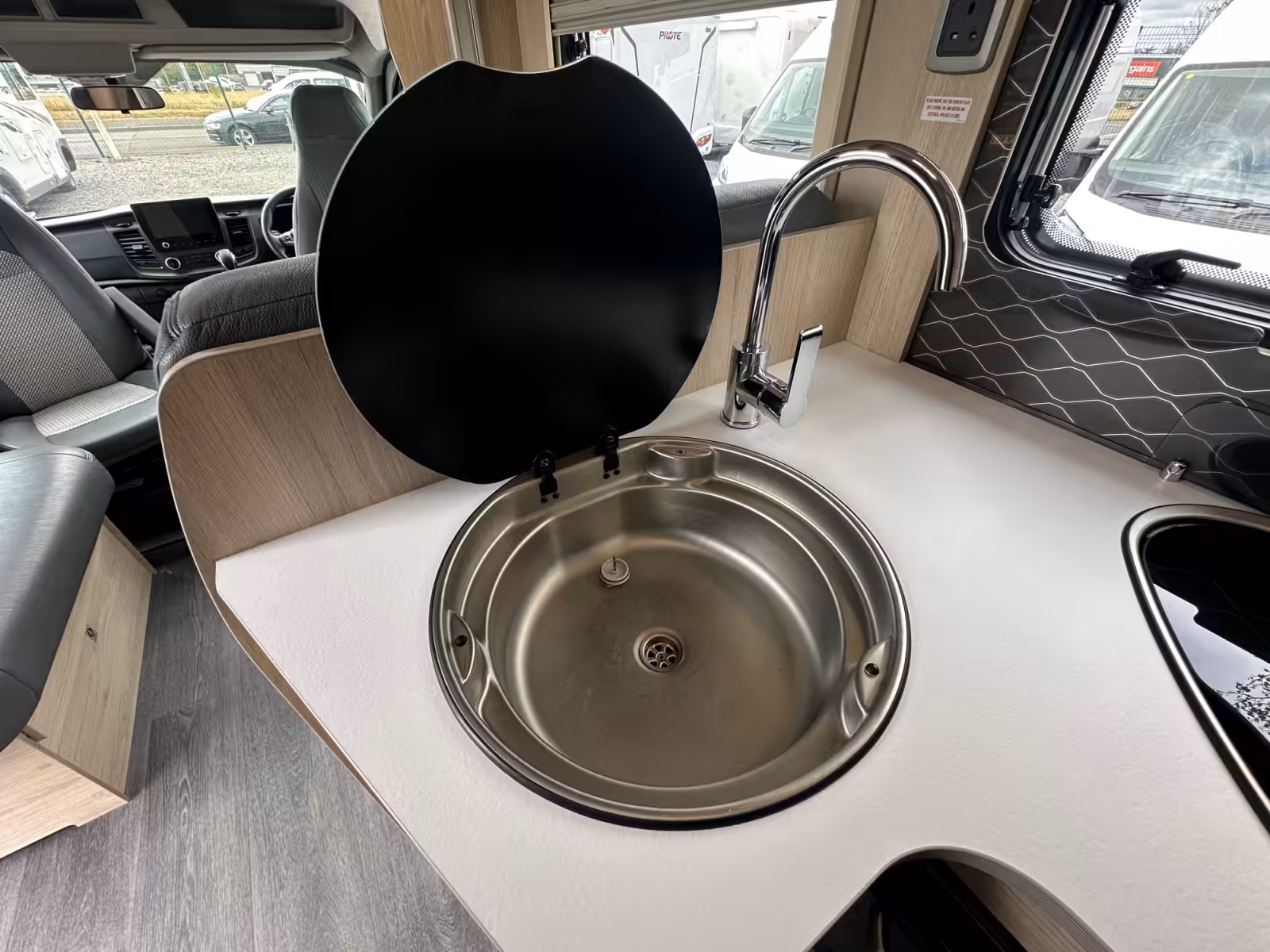 2024 Autotrail F Line F74 For Sale UC6385 19