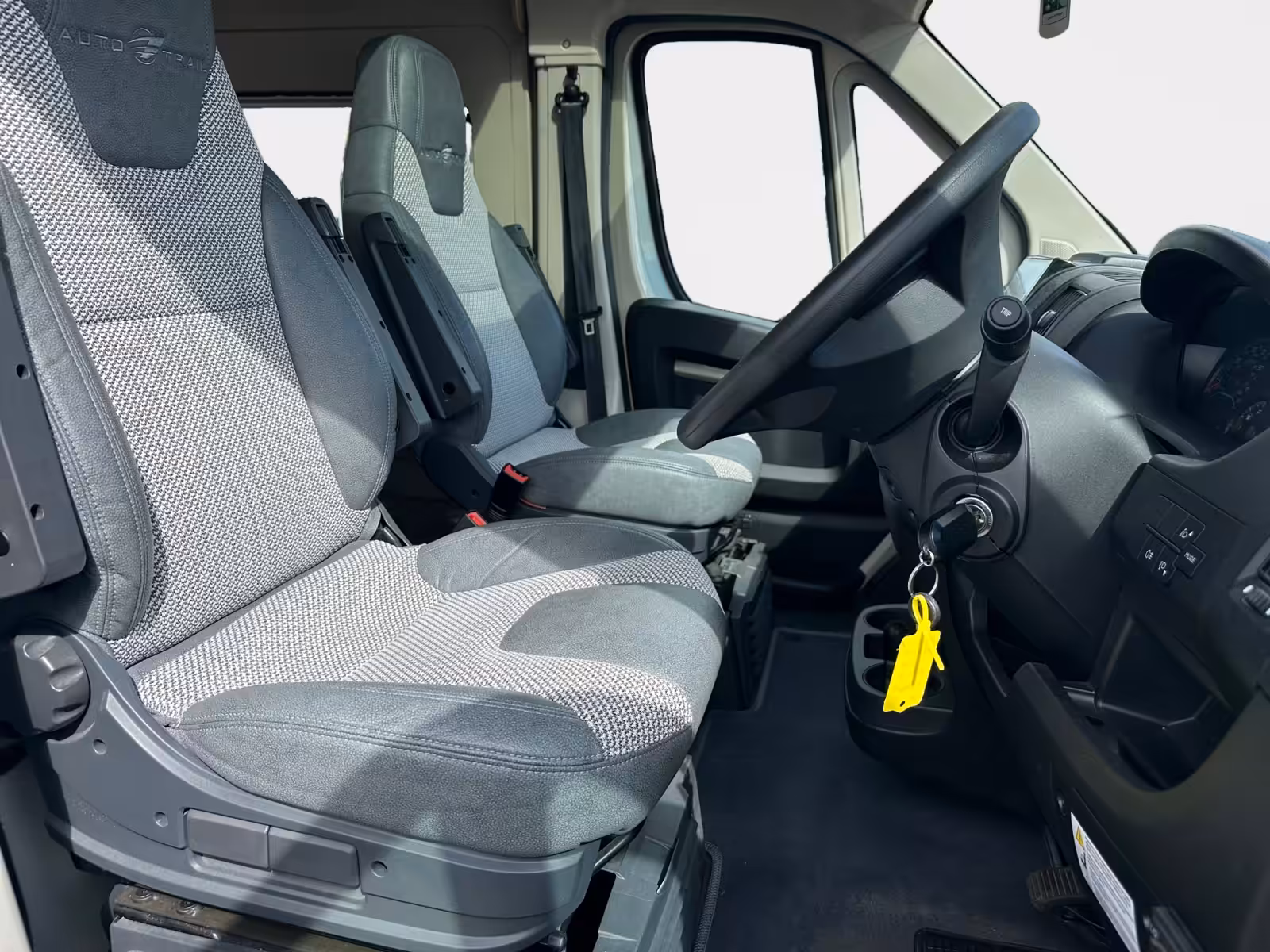 2021 Autotrail V Line 660S For Sale UC6388 10