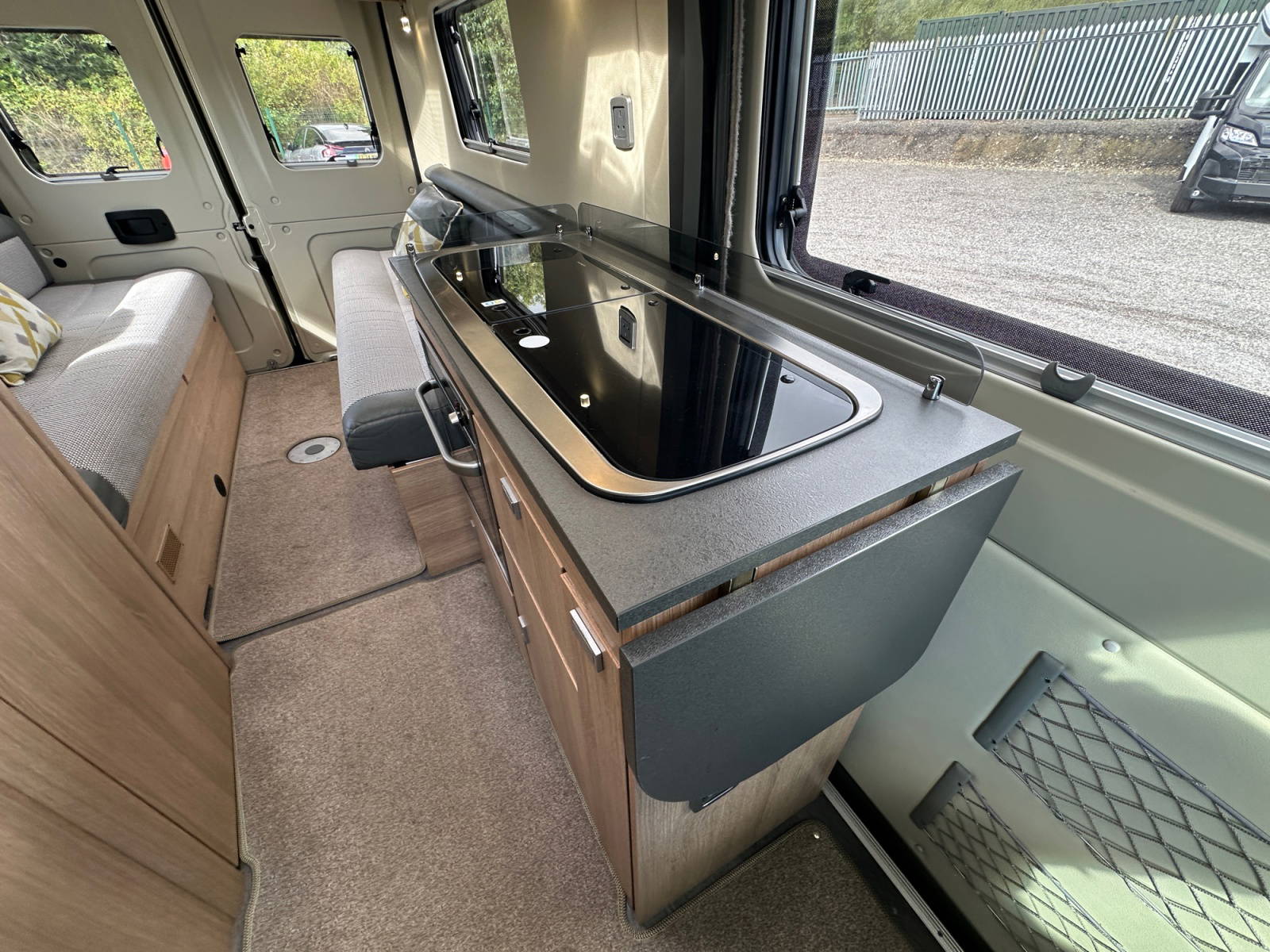 2021 Autotrail V Line 660S For Sale UC6388 16