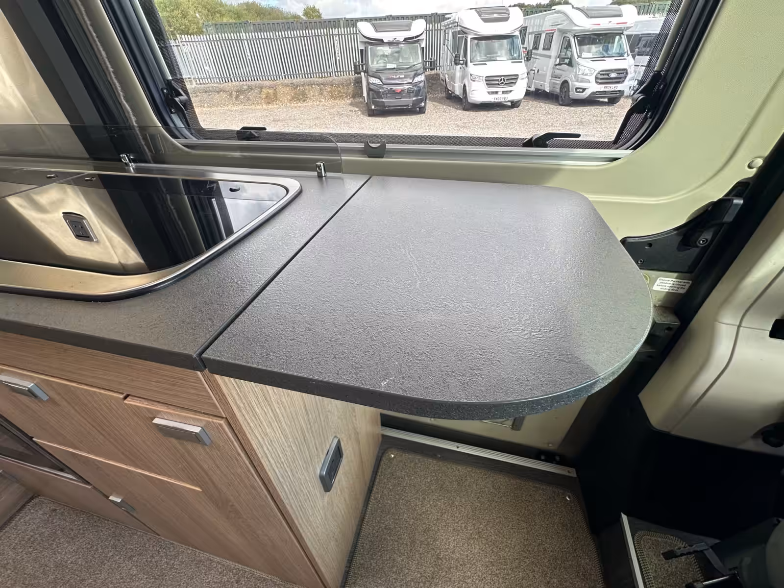 2021 Autotrail V Line 660S For Sale UC6388 17
