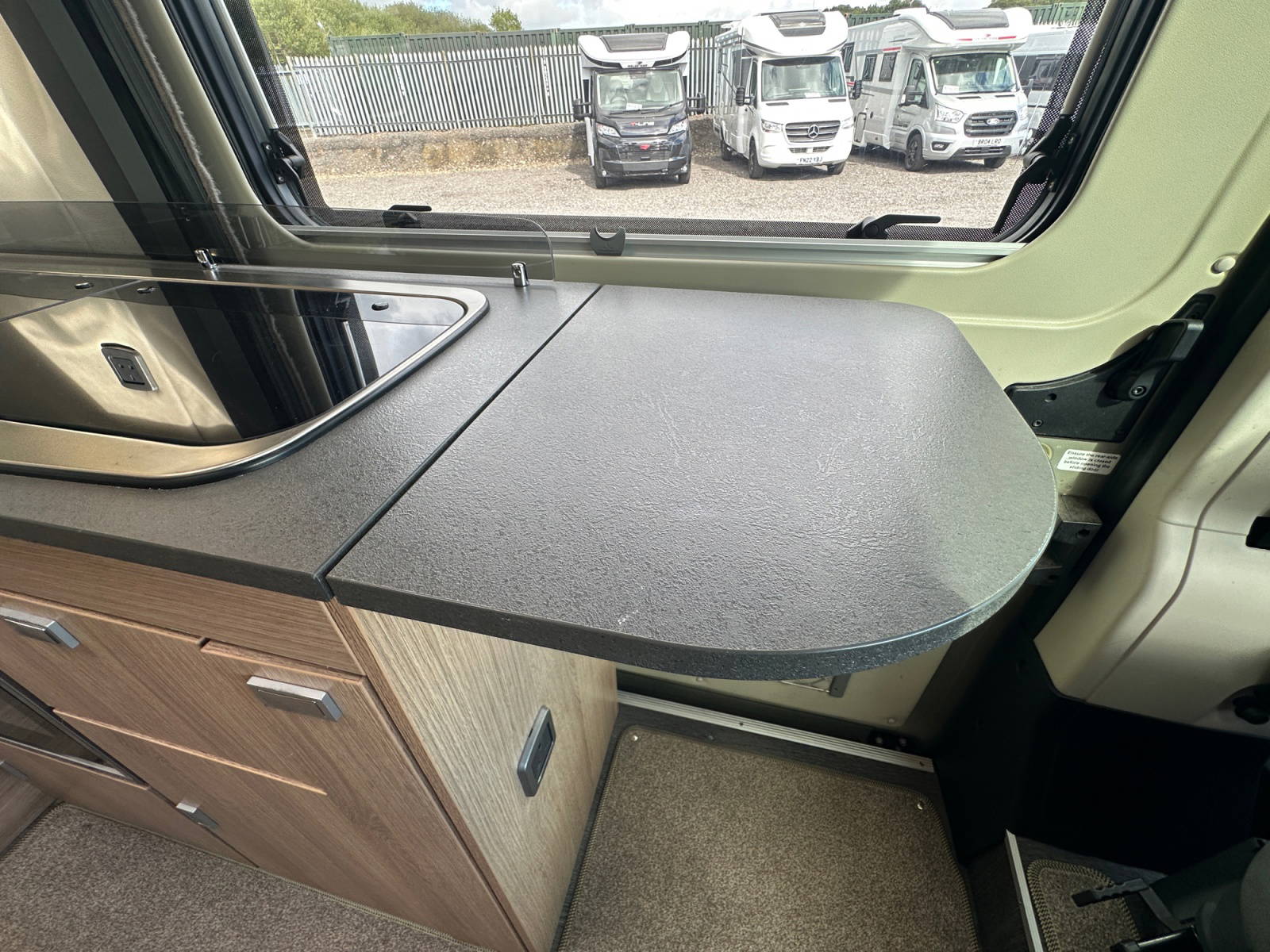 2021 Autotrail V Line 660S For Sale UC6388 17