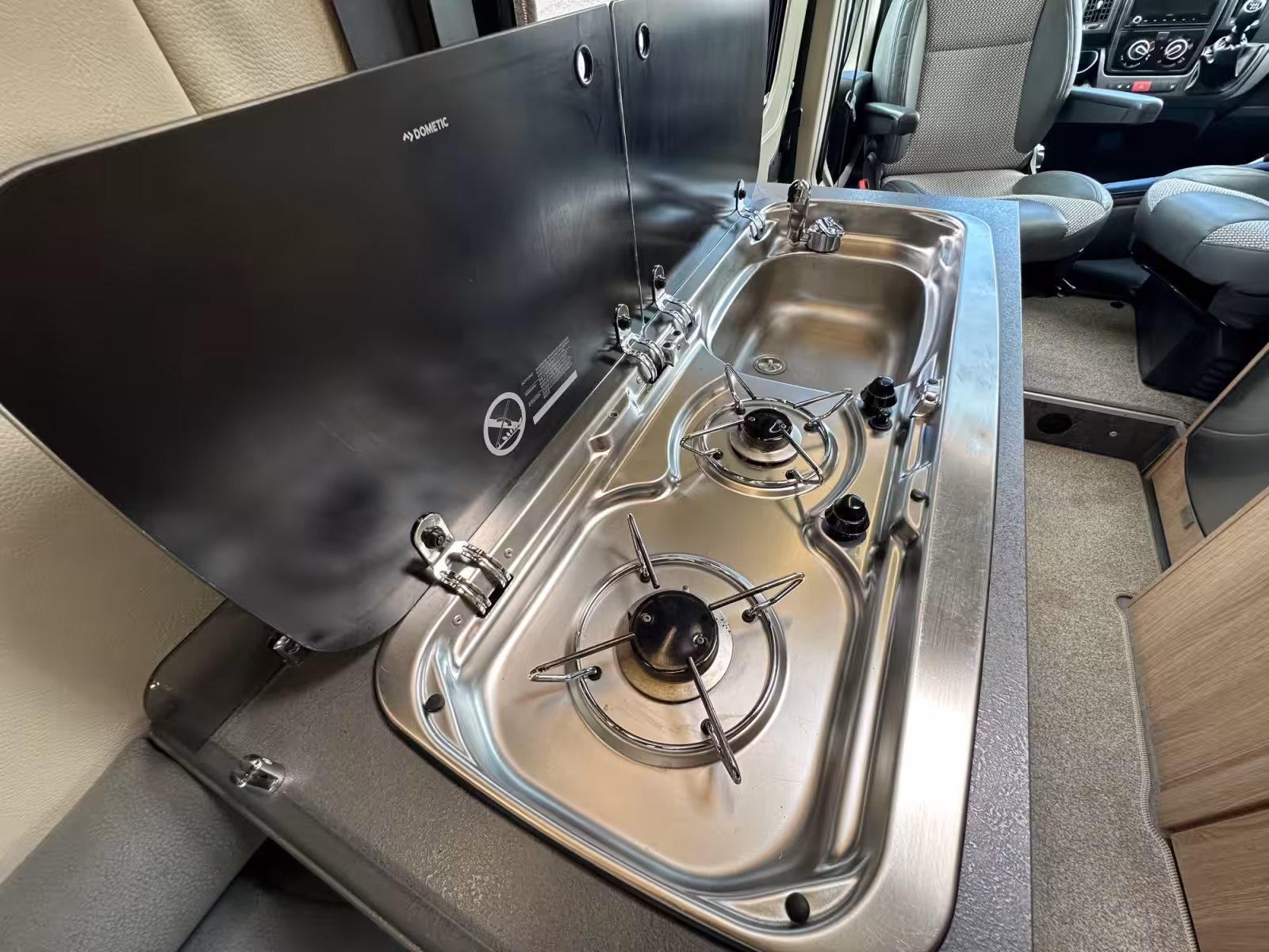 2021 Autotrail V Line 660S For Sale UC6388 21