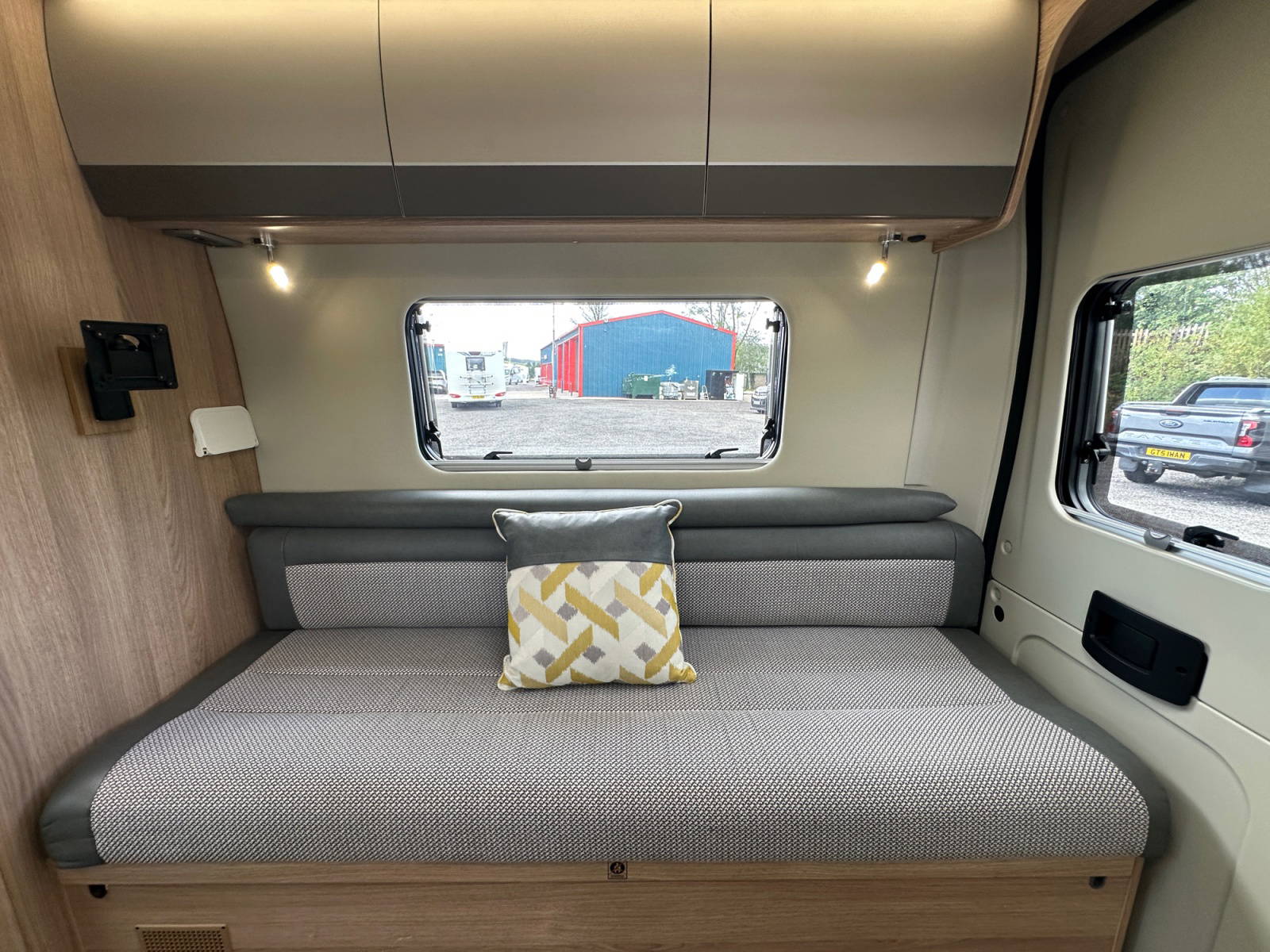 2021 Autotrail V Line 660S For Sale UC6388 25