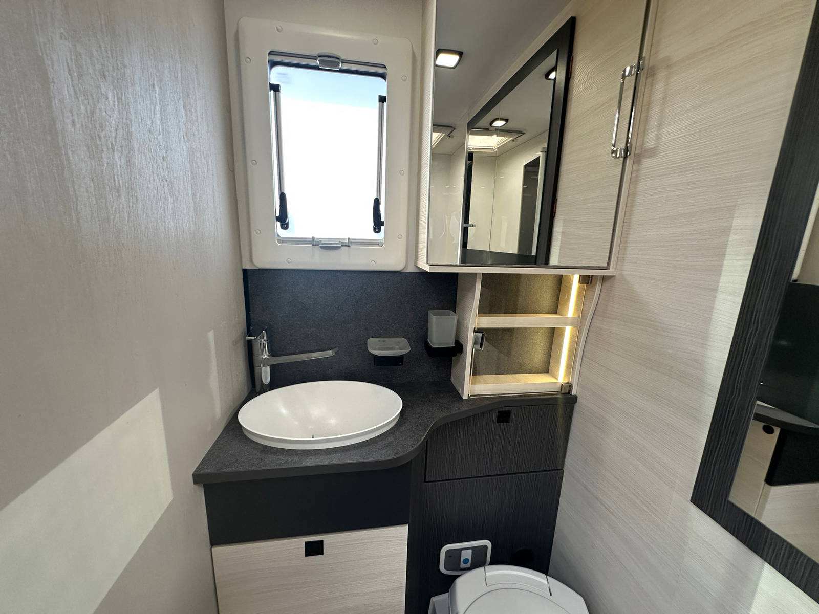 2022 Chausson Titanium 640 For Sale UC6394 34