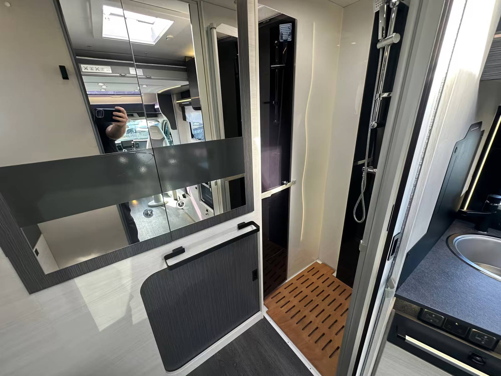 2022 Chausson Titanium 640 For Sale UC6394 36