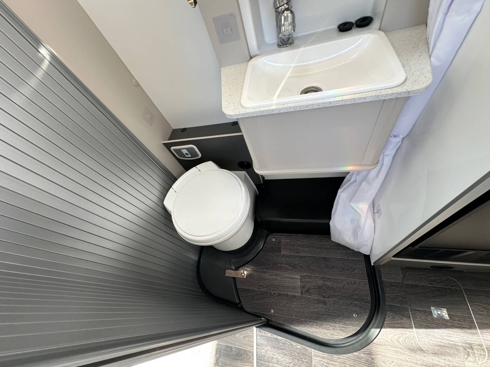 2024 Bailey Alora 69 4S For Sale UC6391 67