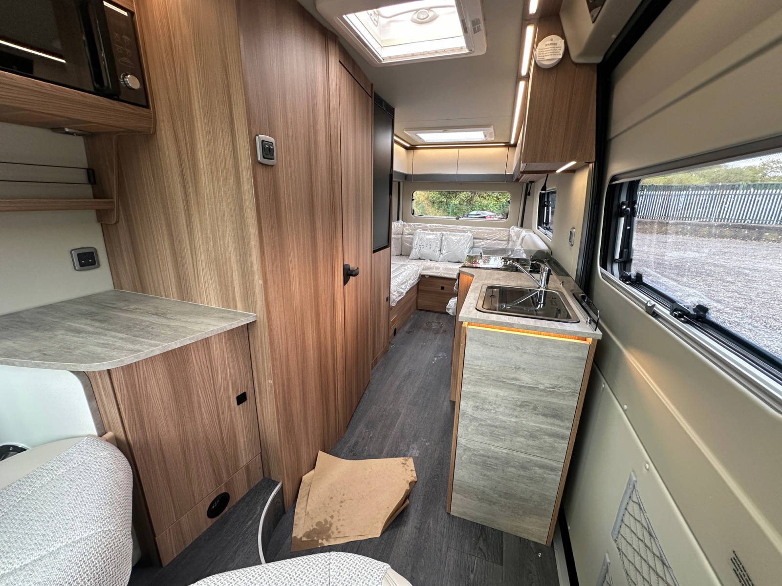 2027 Auto Trail V Line 635 Sport Automatic For Sale AT5405 55