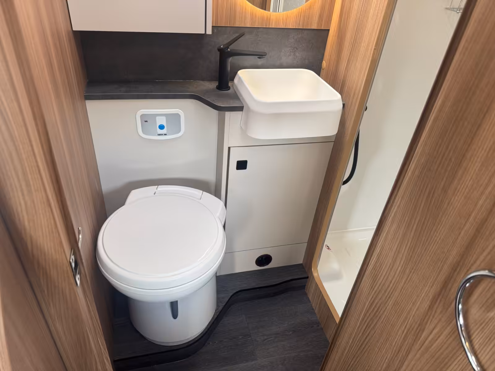 2027 Autotrail Imala 736 For Sale AT5395 45