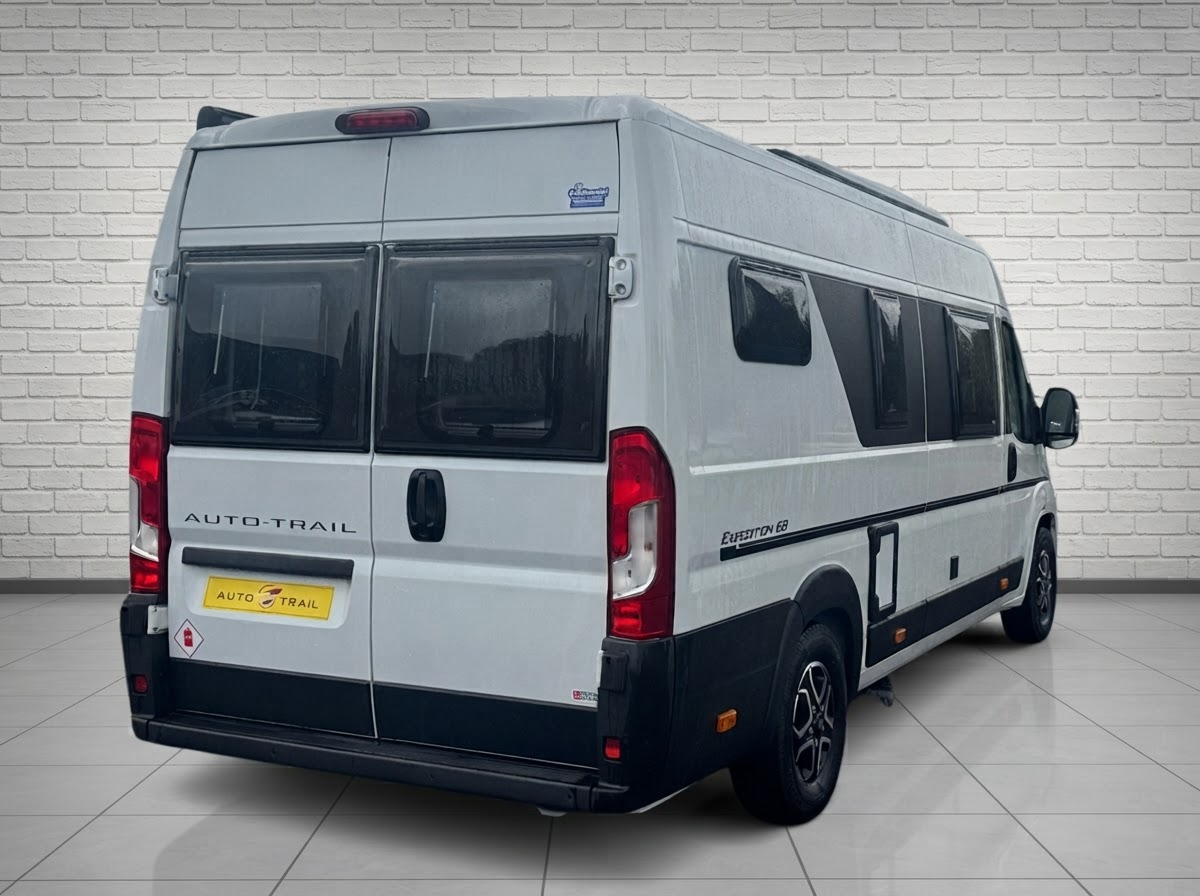 ZFA25000XTMD07631 04 Rear Right
