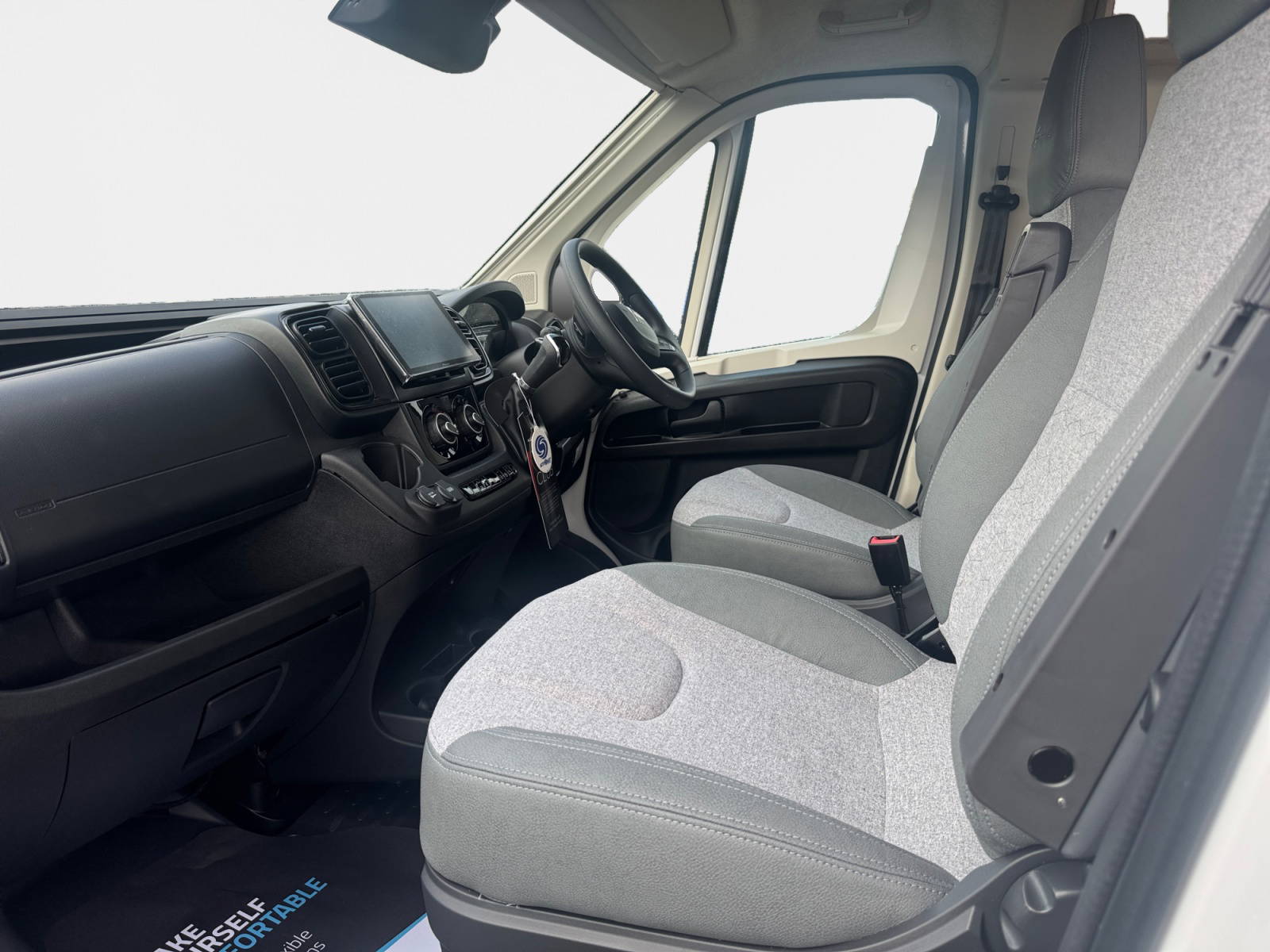 ZFA25000XTMD07631 14 Enter Codriver Driver