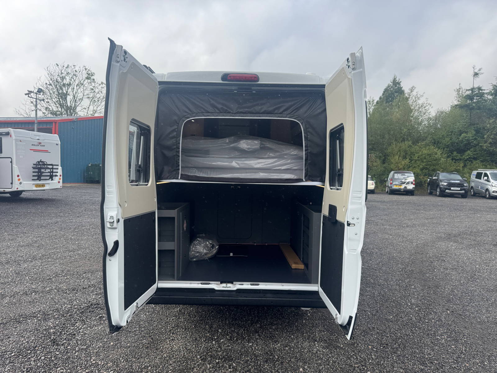 ZFA25000XTMD07631 21 Feature 6