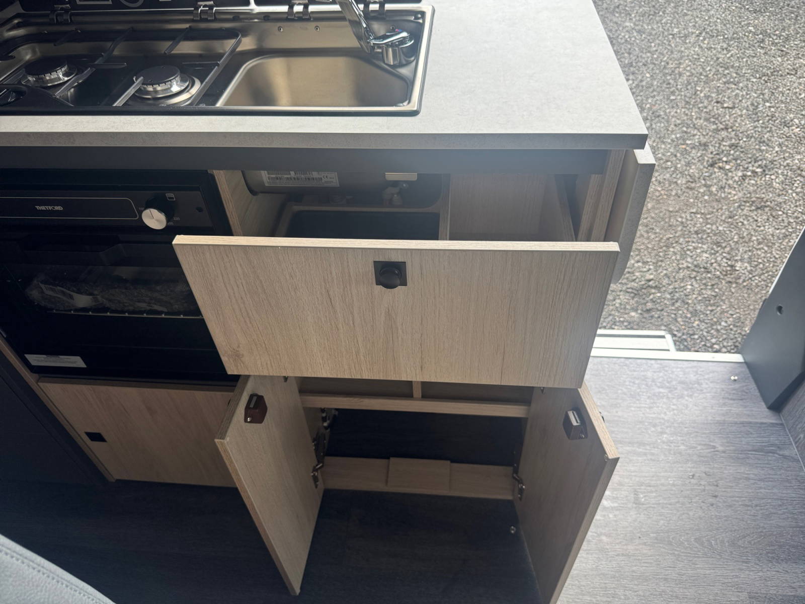 ZFA25000XTMD07631 37 Feature 22