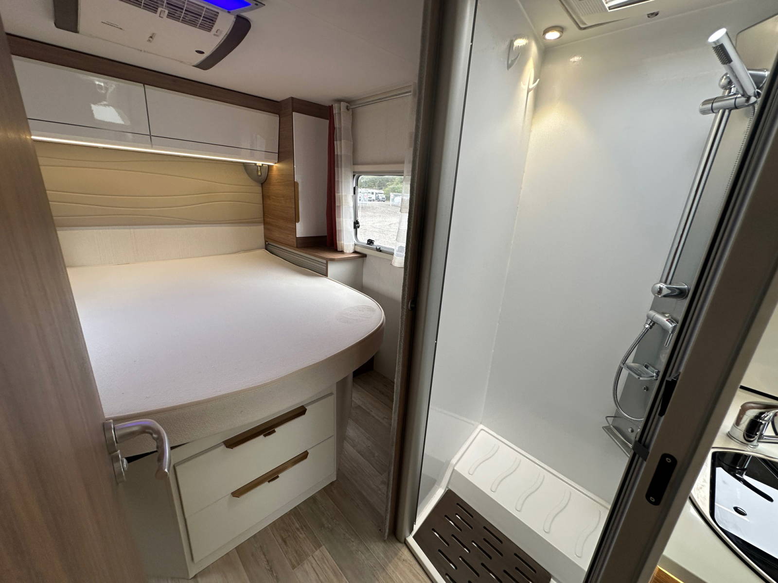 2020 Pilote P740 Essential Exclusive Edition For Sale UC6401 1