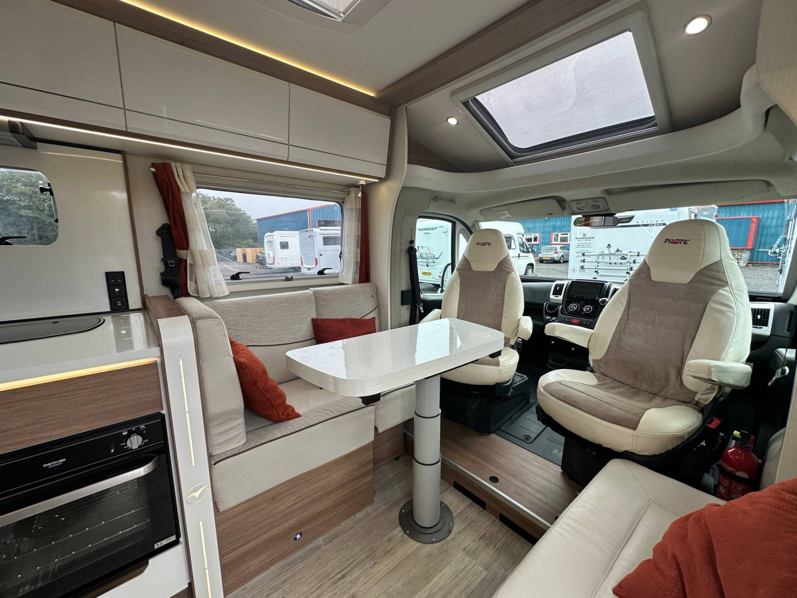 2020 Pilote P740 Essential Exclusive Edition For Sale UC6401 19