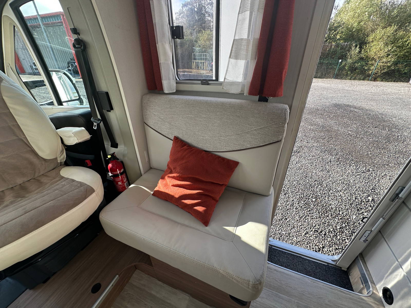 2020 Pilote P740 Essential Exclusive Edition For Sale UC6401 40