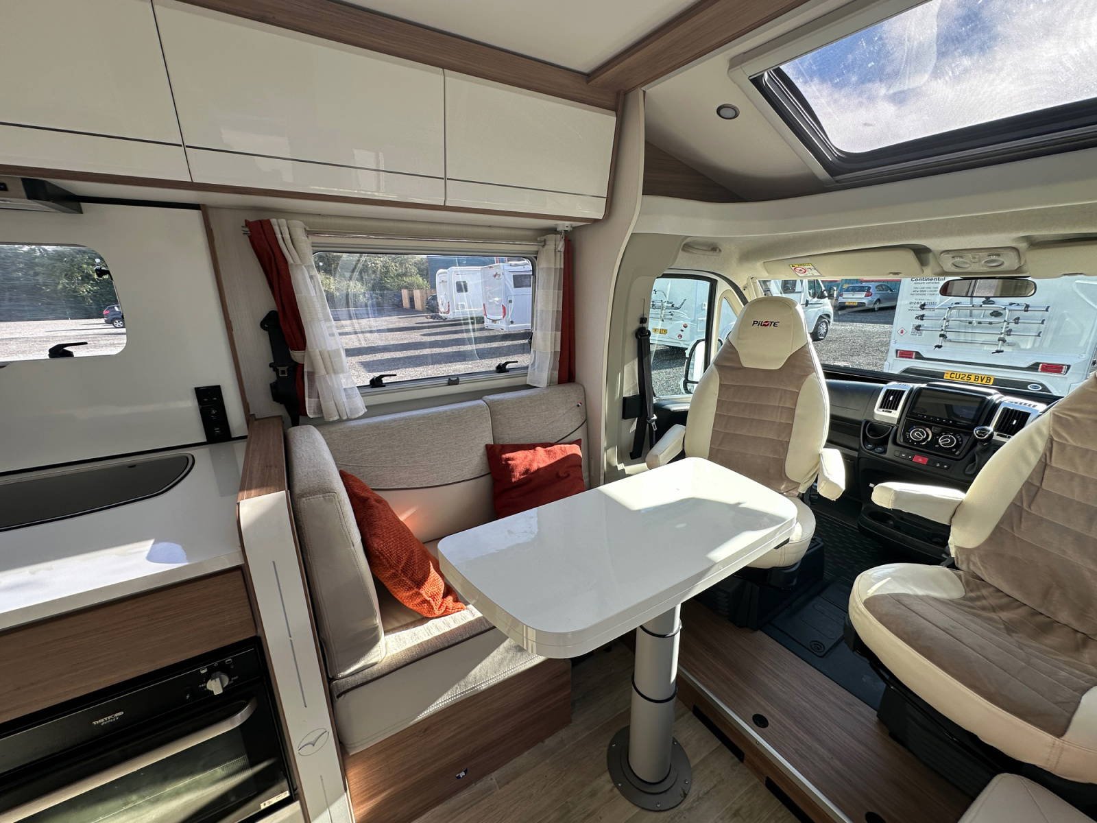 2020 Pilote P740 Essential Exclusive Edition For Sale UC6401 41