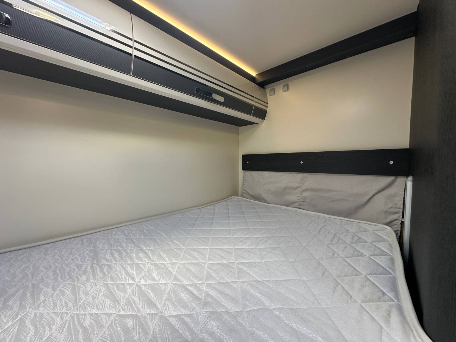 2024 Roller Team Zefiro 665 Automatic Motorhome For Sale UC6403 46