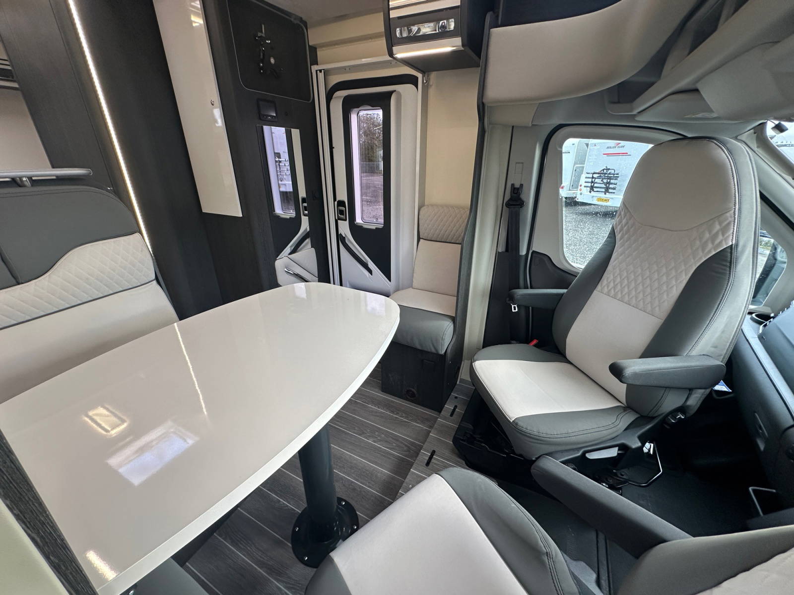 2024 Roller Team Zefiro 665 Automatic Motorhome For Sale UC6403 67