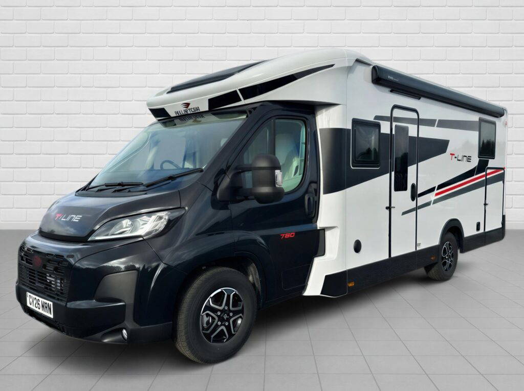 Roller-Team T-Line 750 external with awning