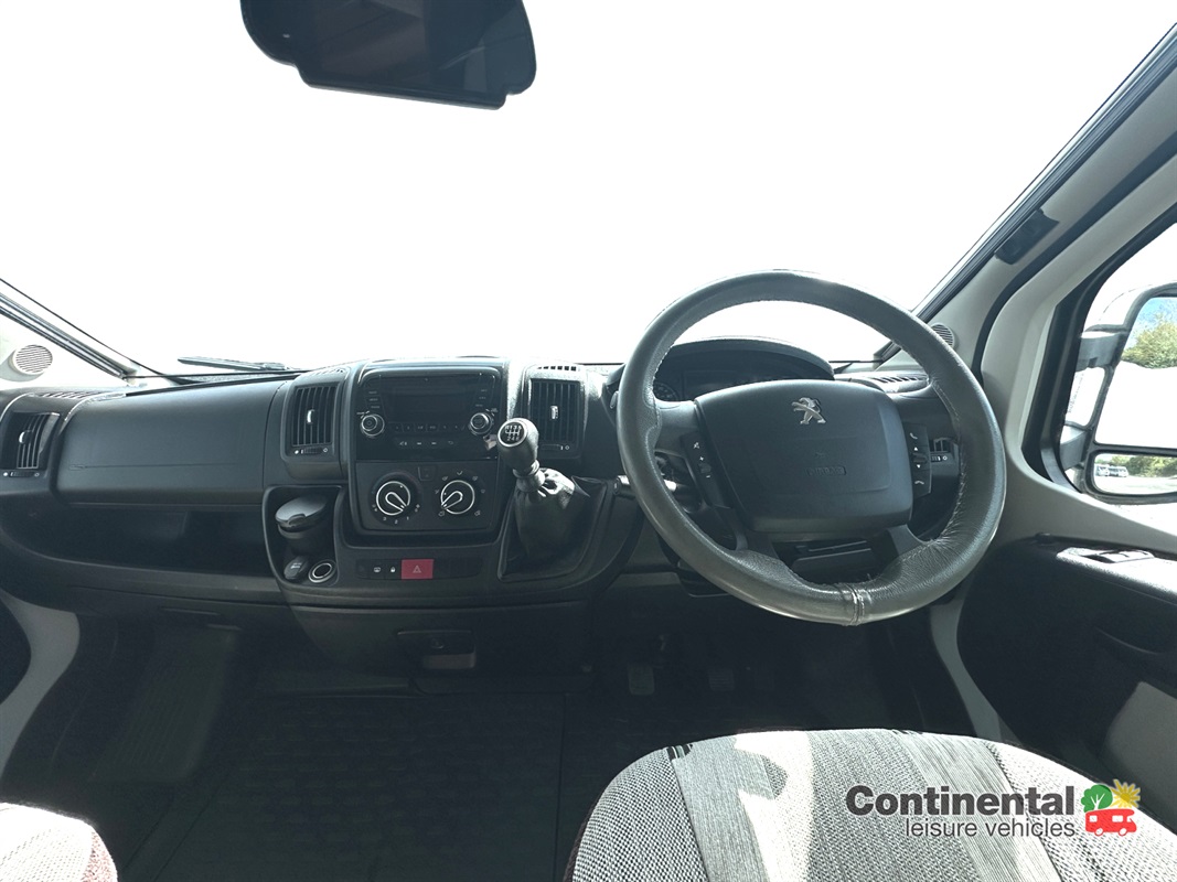 2015 Autosleeper Nuevo For Sale Ros341 10