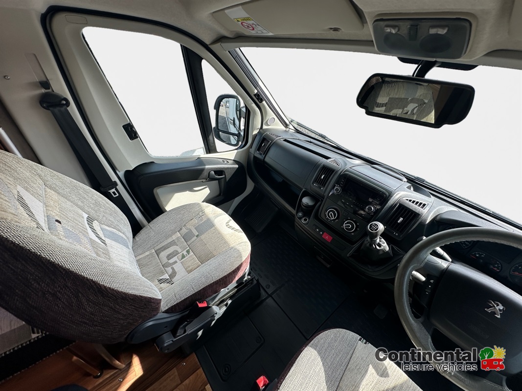 2015 Autosleeper Nuevo For Sale Ros341 12