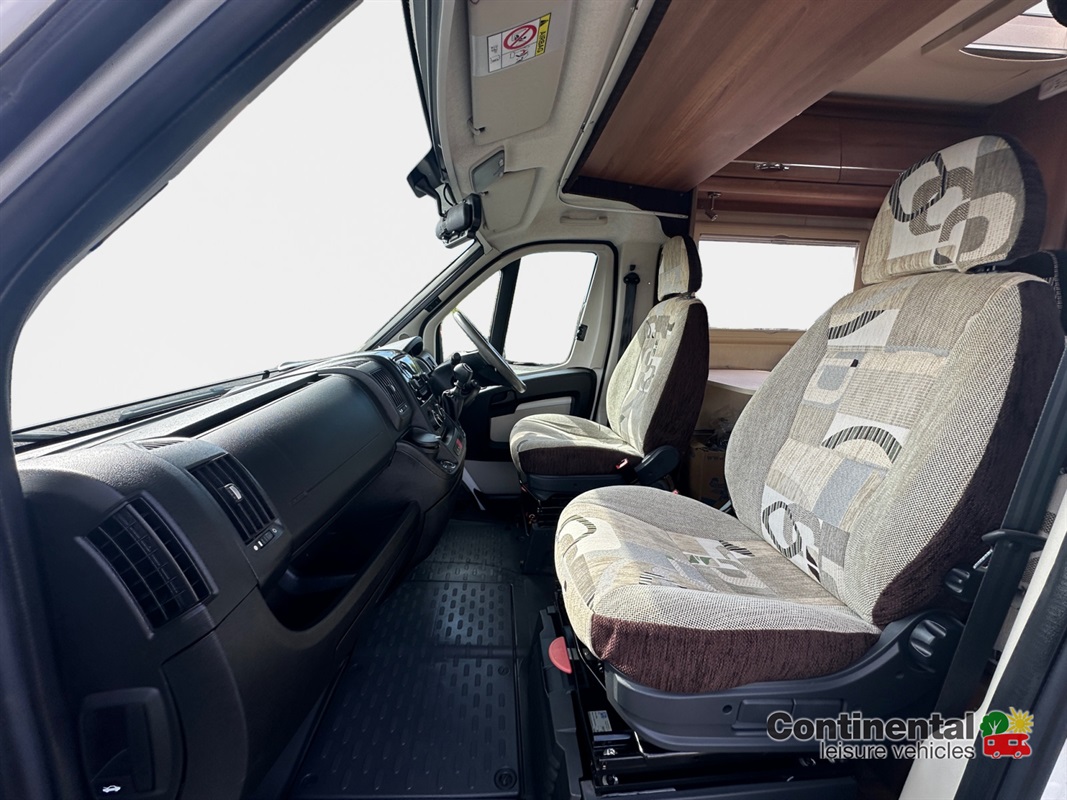 2015 Autosleeper Nuevo For Sale Ros341 13
