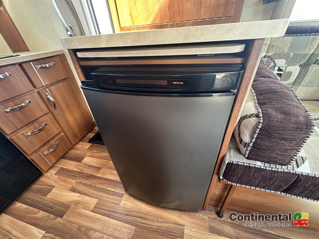 2015 Autosleeper Nuevo For Sale Ros341 25