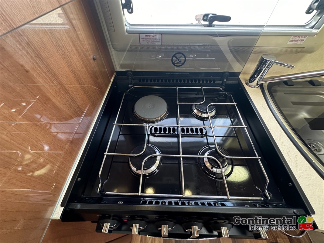2015 Autosleeper Nuevo For Sale Ros341 30