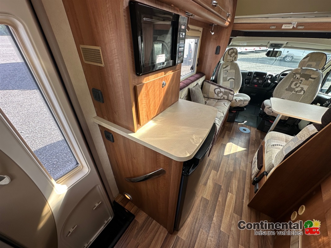 2015 Autosleeper Nuevo For Sale Ros341 44
