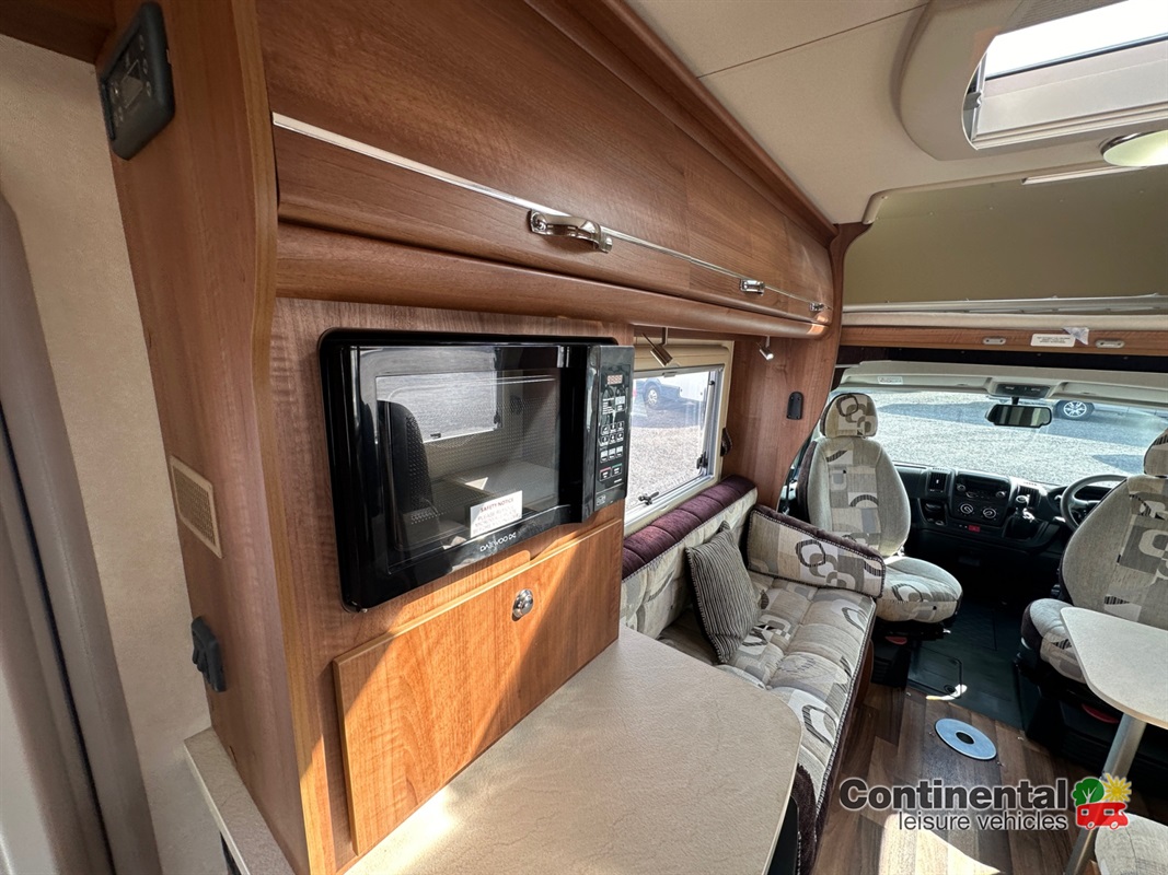 2015 Autosleeper Nuevo For Sale Ros341 45