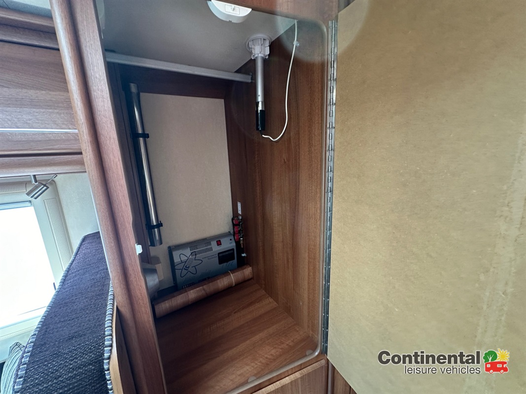 2015 Autosleeper Nuevo For Sale Ros341 52