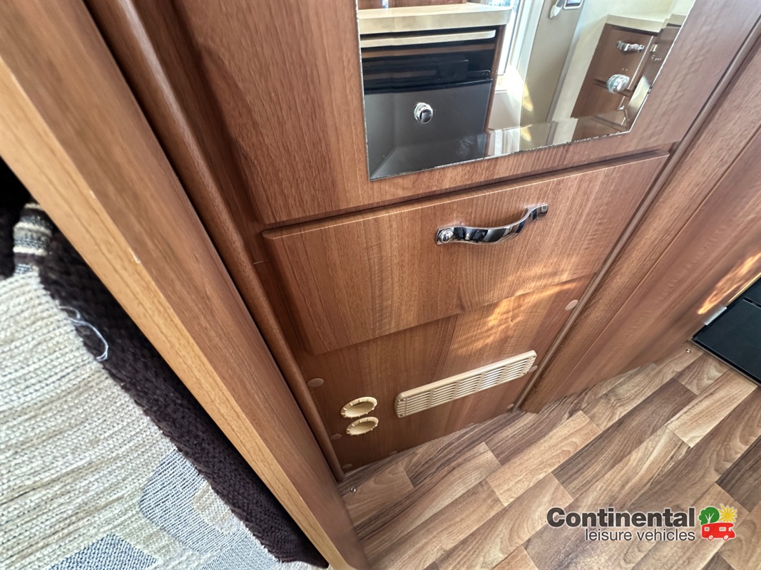 2015 Autosleeper Nuevo For Sale Ros341 53