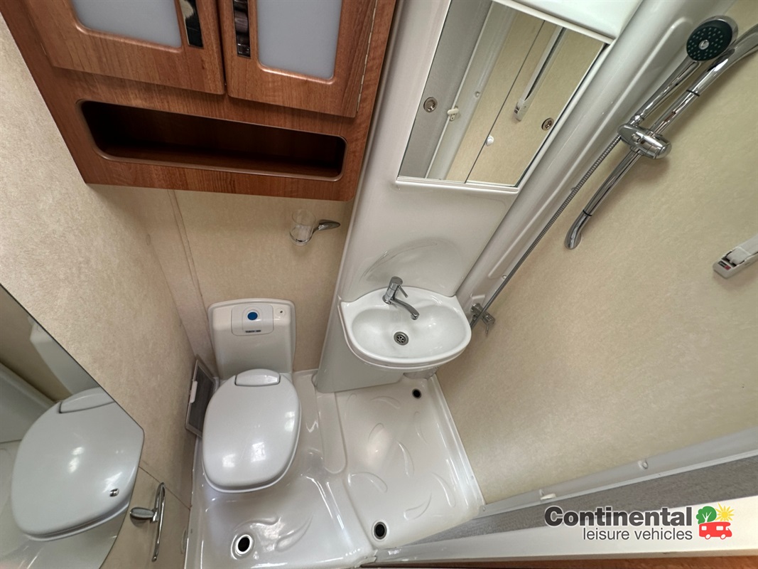 2015 Autosleeper Nuevo For Sale Ros341 61