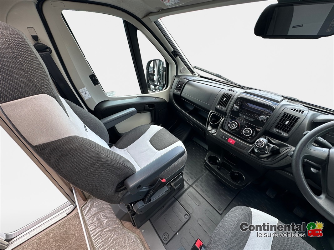 2018 Swift Rio 320 For Sale Uc6245 12