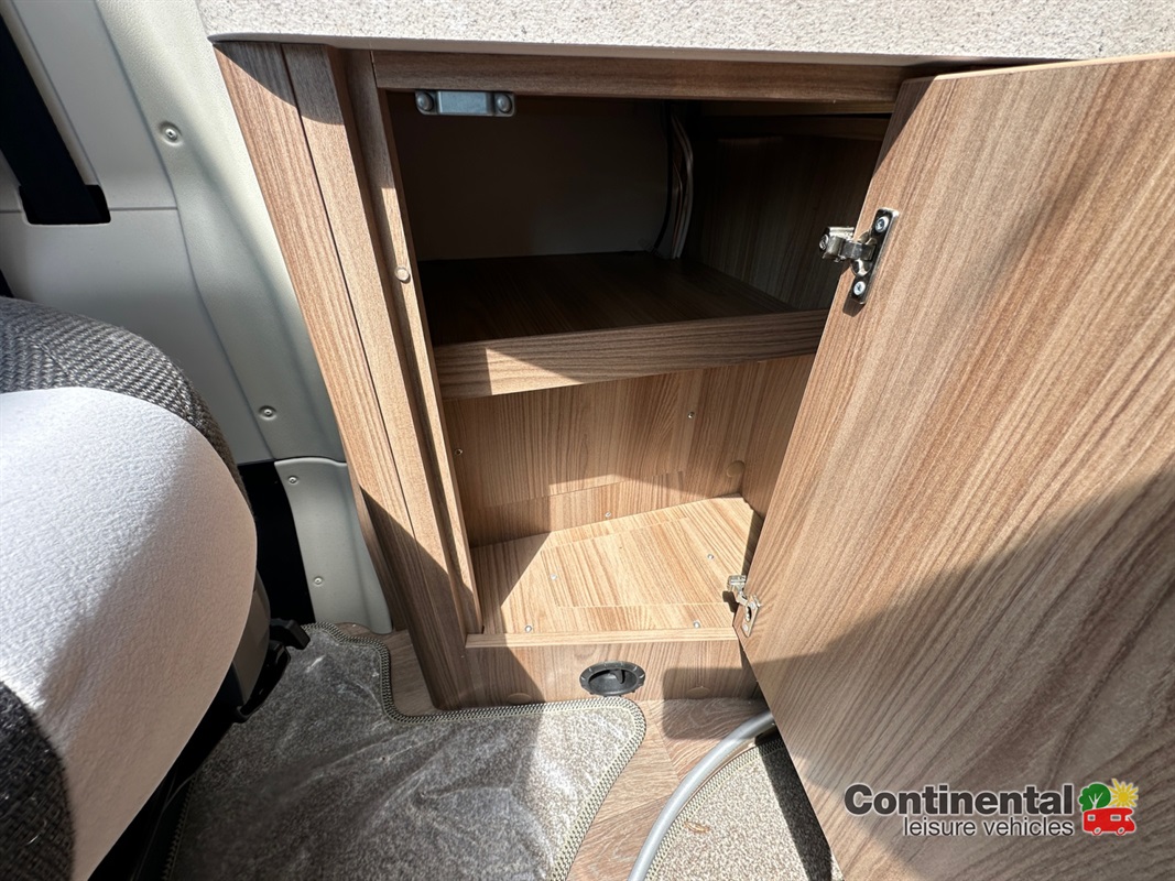 2018 Swift Rio 320 For Sale Uc6245 17