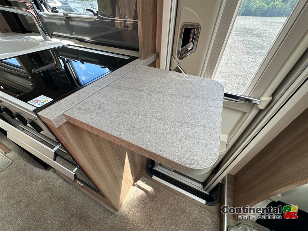 2018 Swift Rio 320 For Sale Uc6245 24
