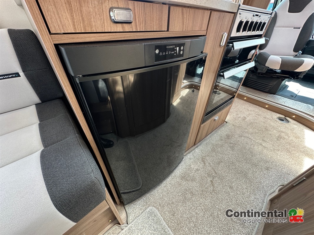 2018 Swift Rio 320 For Sale Uc6245 28