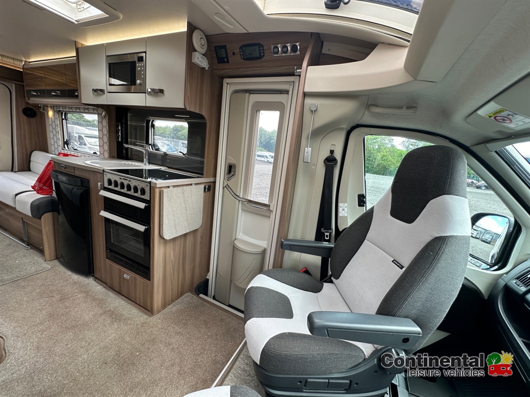 2018 Swift Rio 320 For Sale Uc6245 46