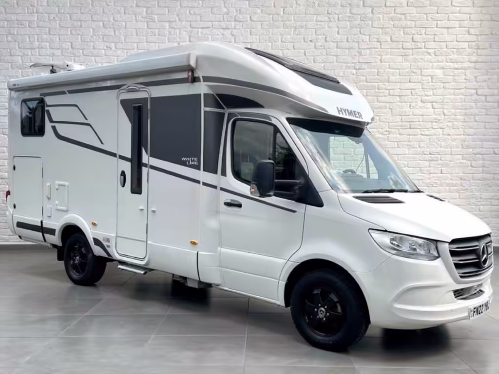 Hymer BMC T-550 Exterior with awning and alloys