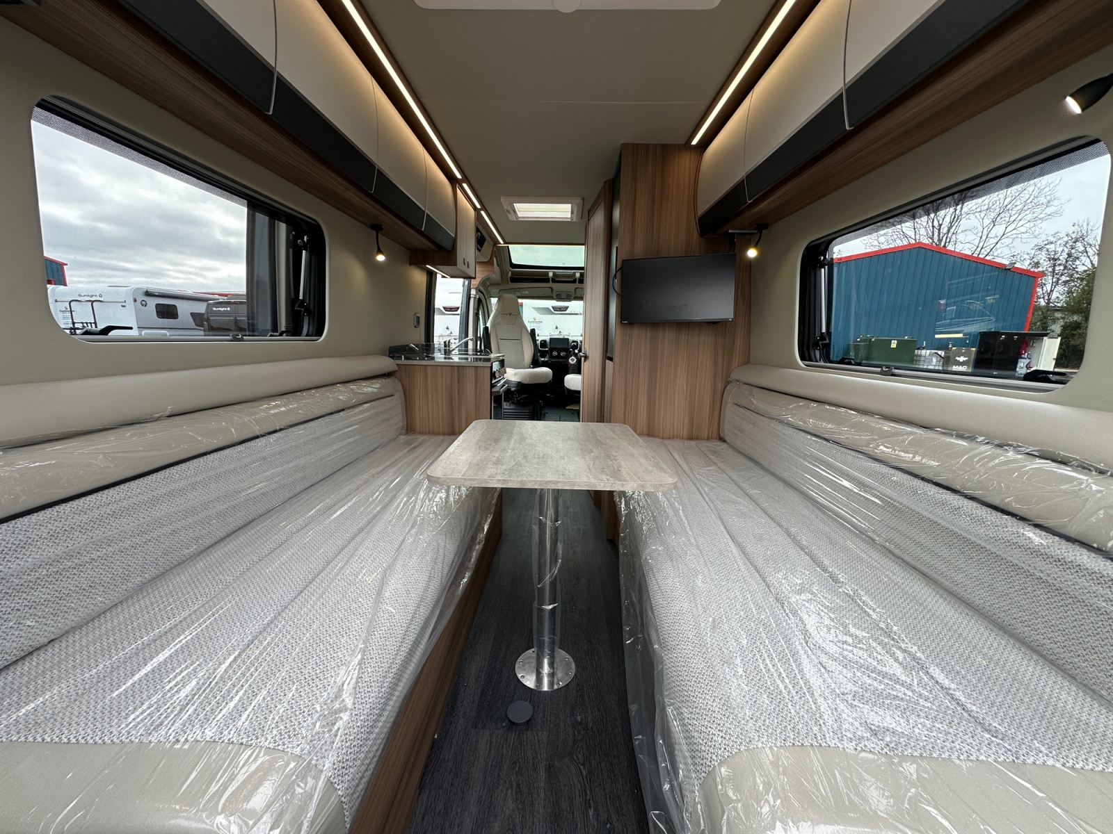 2026 Auto Trail V Line 635 SE Lanzarote Grey For Sale AT5275 38
