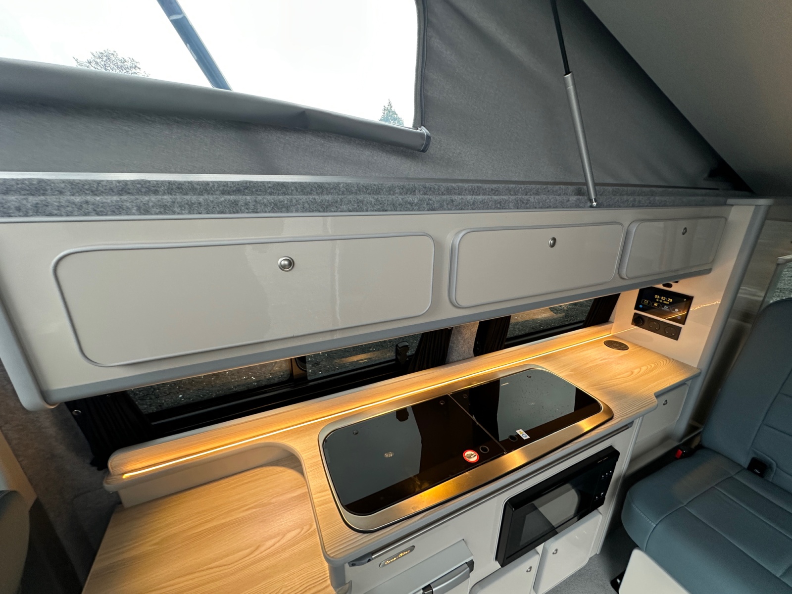 2020 Camperking Monte Carlo LWB UC6295 45